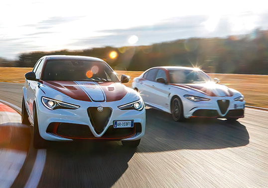 Sicherheitsgurtbezüge Gurtpolsterbezug Alfa Romeo Mito Quadrifoglio -   Österreich