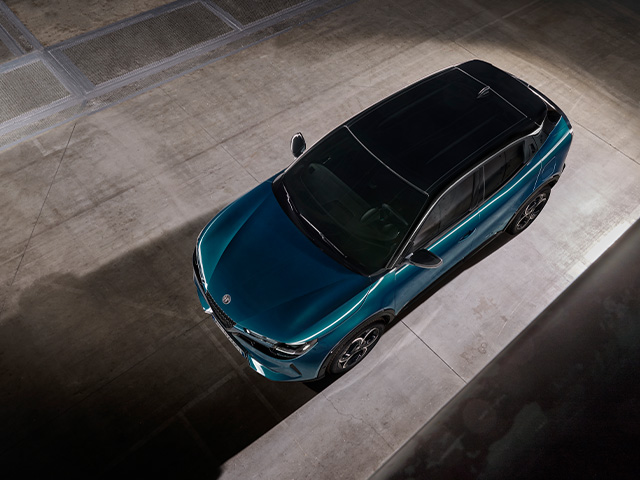 Alfa Romeo Junior - Junior Ibrida 2024 Exterieur - Schwarzes Dach