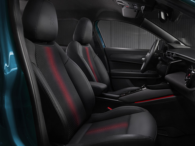 Alfa Romeo Junior - Junior Ibrida 2024 Interieur - Spiga-Sitze