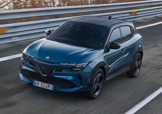 Alfa Romeo Junior - Junior Ibrida - Exzellenz - Reine Leidenschaft